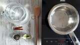 Apă cu scorțișoară, foi de dafin și ceai verde - Preparare pas 1