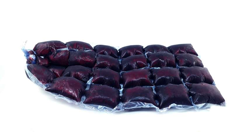 Suc de aronia pur sub formă de cuburi de gheață, foto 4