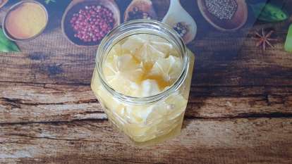 Macerat de lămâi cu miere la borcan: tonic, imunitar, hepatic